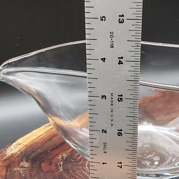 Vintage Anchor Hocking Glass Gravy Boat – Clear Pressed Glass 8.5” with Handle - Picture 12 of 12
